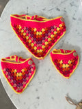 Pañuelo de ganchillo para perro - Rosa fucsia